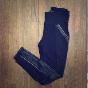 Athleta leggings w/faux leather & zipper detail
